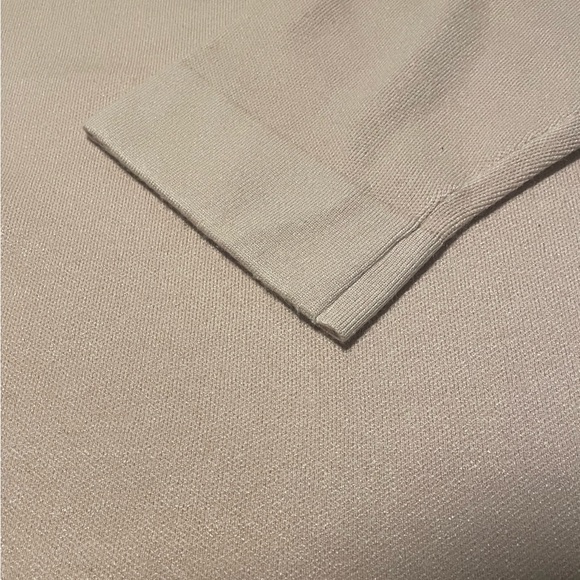 Floral Lace Sheer Back Detail Top in Blush color, S-M-L - Picture 5 of 5